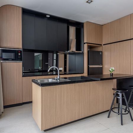 Upscale Suites Jakarta Exteriör bild