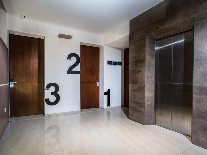 Upscale Suites Jakarta Exteriör bild